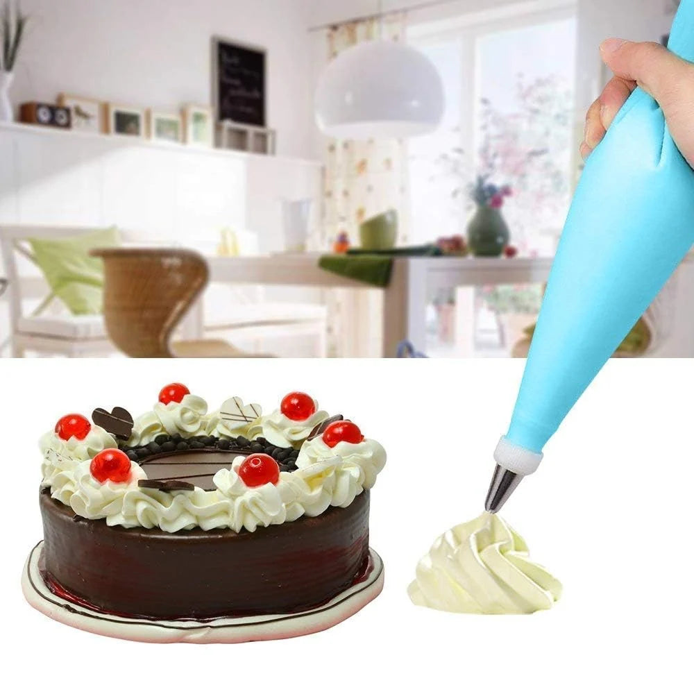 Cake Decorating Tip Set