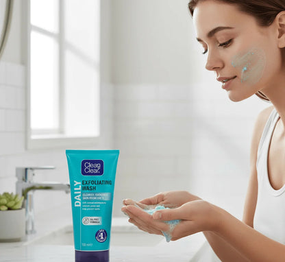 Clean & Clear Daily Exfoliating Wash Cleanser
